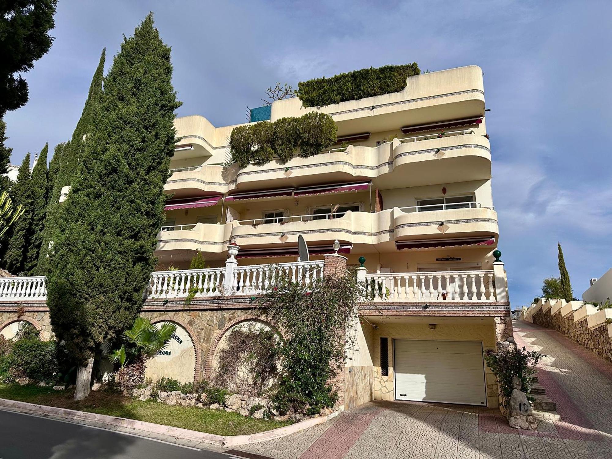 Apartamento Con Vistas, Urb. Mijas Golf. Daire Santa Fe de los Boliches Dış mekan fotoğraf
